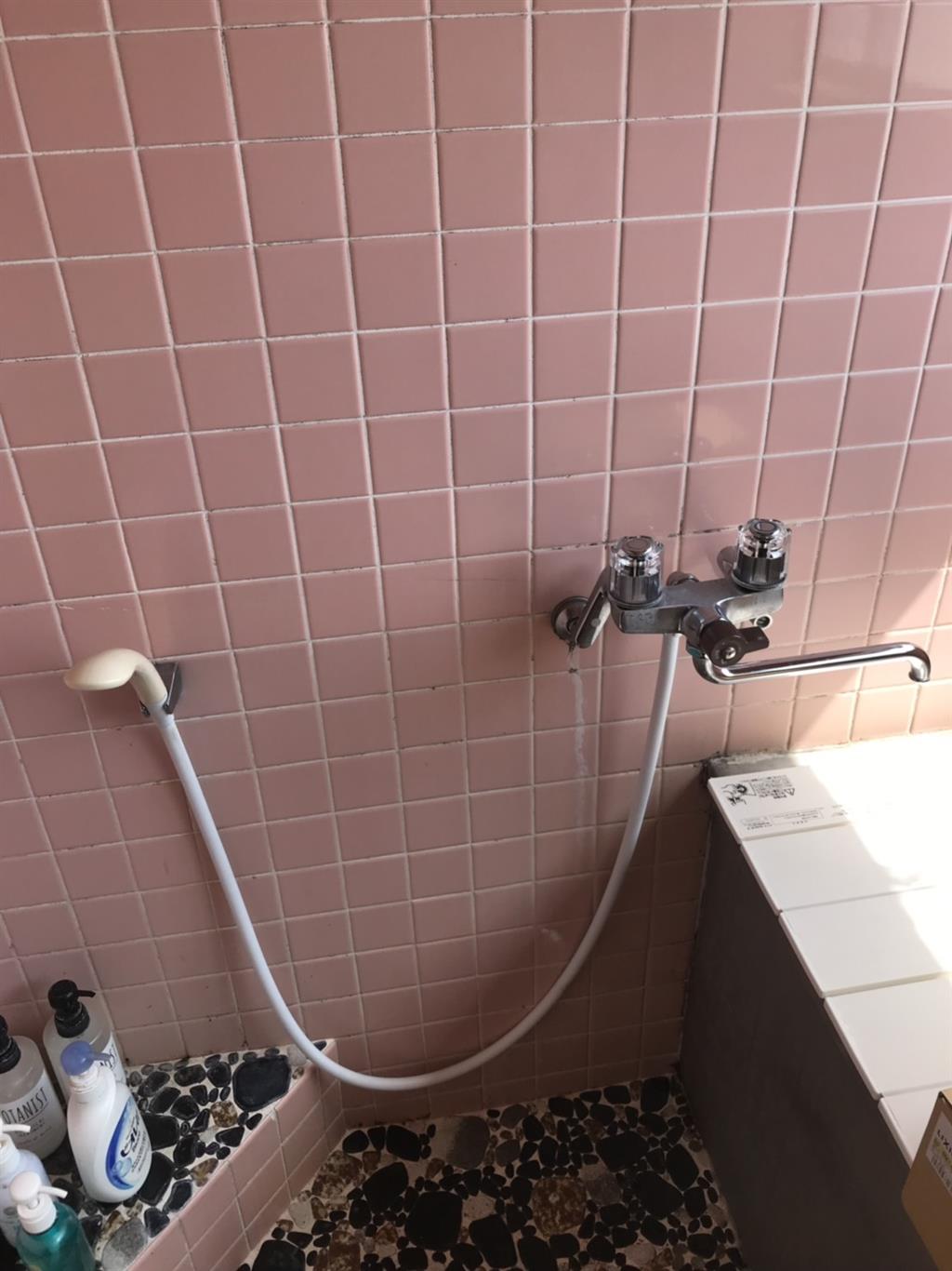 シャワー水栓取替工事