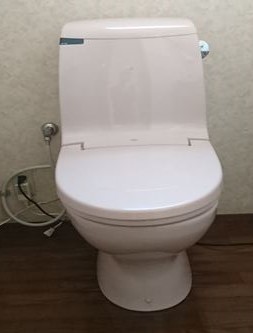 トイレ　タンク及び便座のお取替え