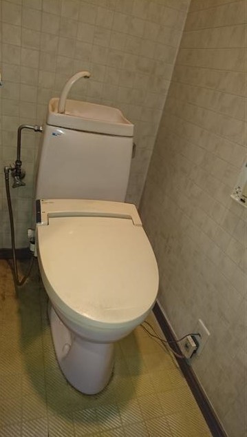 トイレ取替工事